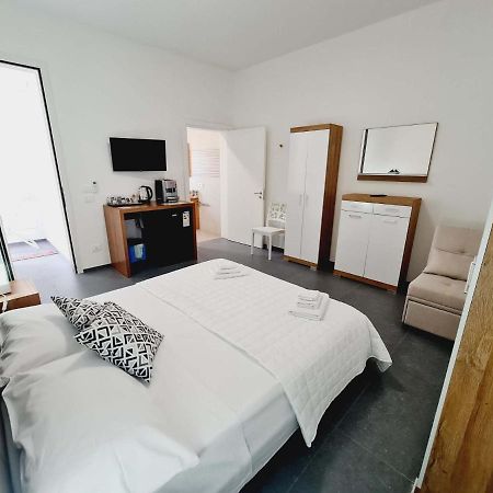 Medusa Room Apartment Porto Cesareo Exteriör bild